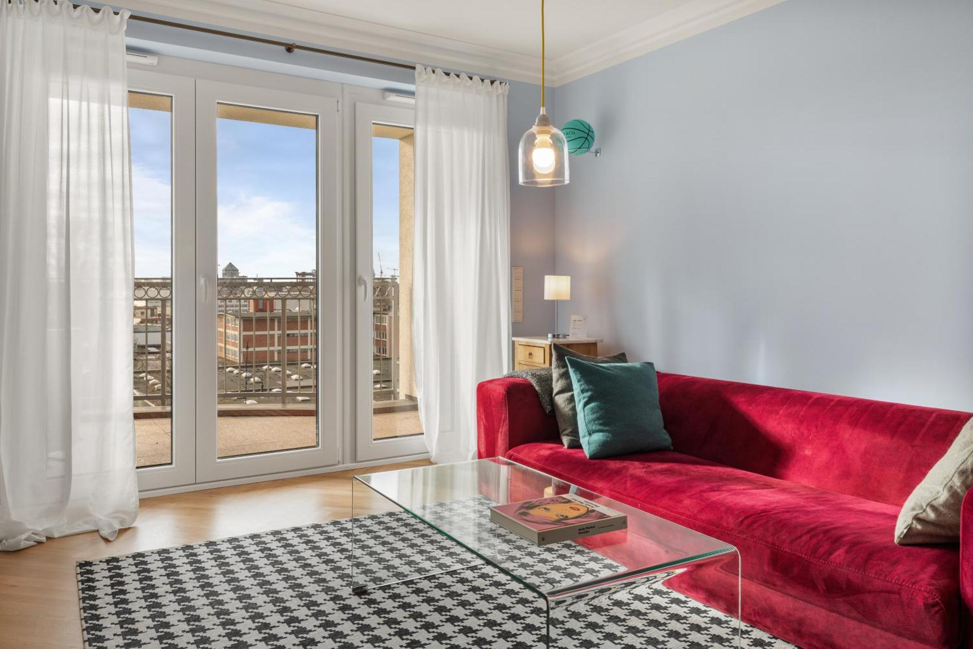 Cls Zentrale City-Wohnung In Hamburg Mit E-Laden Und Tiefgarage, Grosser Balkon, Blick Ueber Hamburg, Parkplatz, Cafe Im Haus, Bushaltestelle Direkt Gegenueber, Flex Check In Экстерьер фото